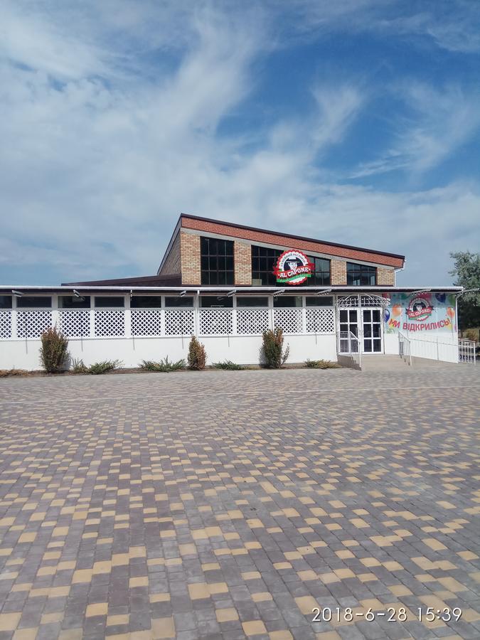 Aqua Marina Hotel Kherson Exterior foto